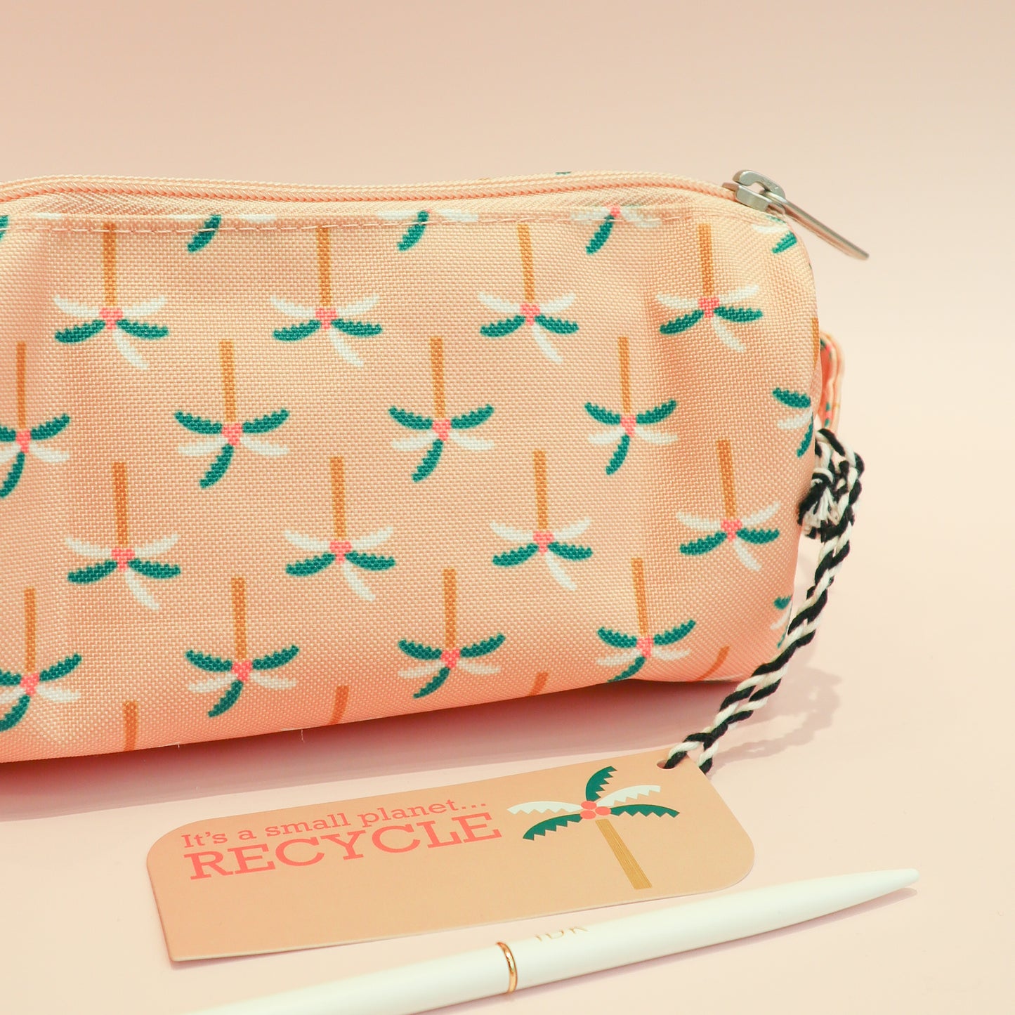 Peresnica ''Palma'', Petit Monkey